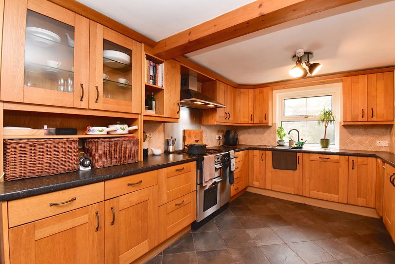 Kitchen- click for photo gallery